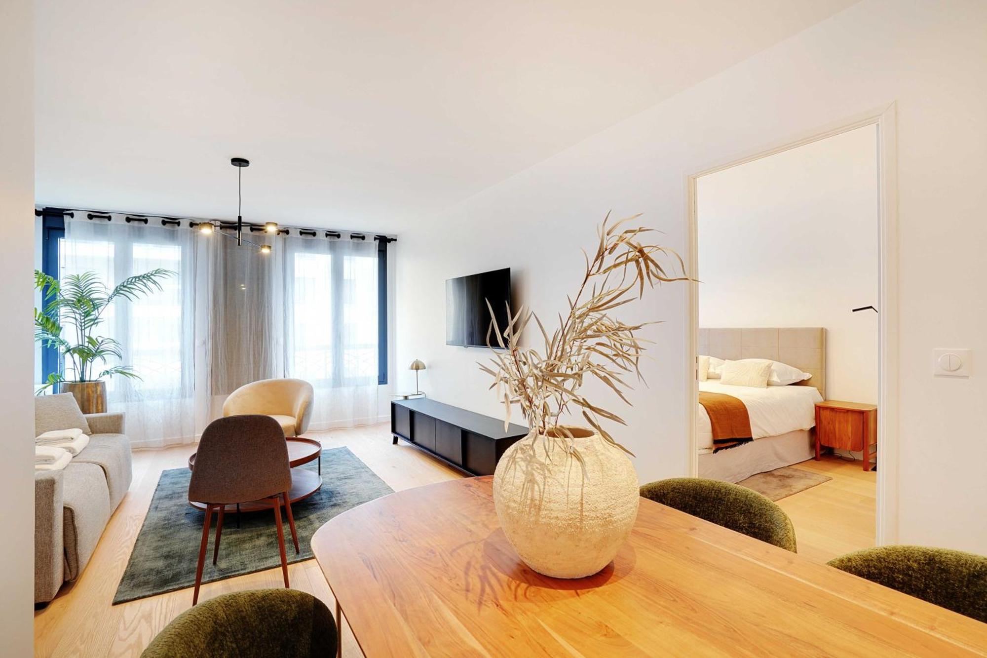 Raffinement Et Confort Dans Cette Residence A ルヴァロワ＝ペレ エクステリア 写真