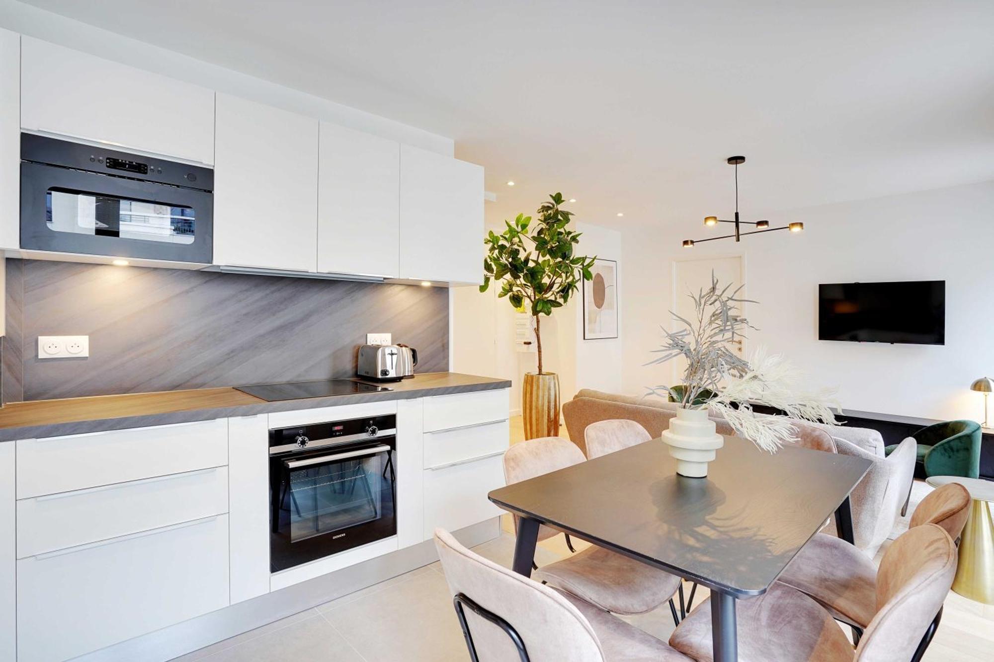 Raffinement Et Confort Dans Cette Residence A ルヴァロワ＝ペレ エクステリア 写真