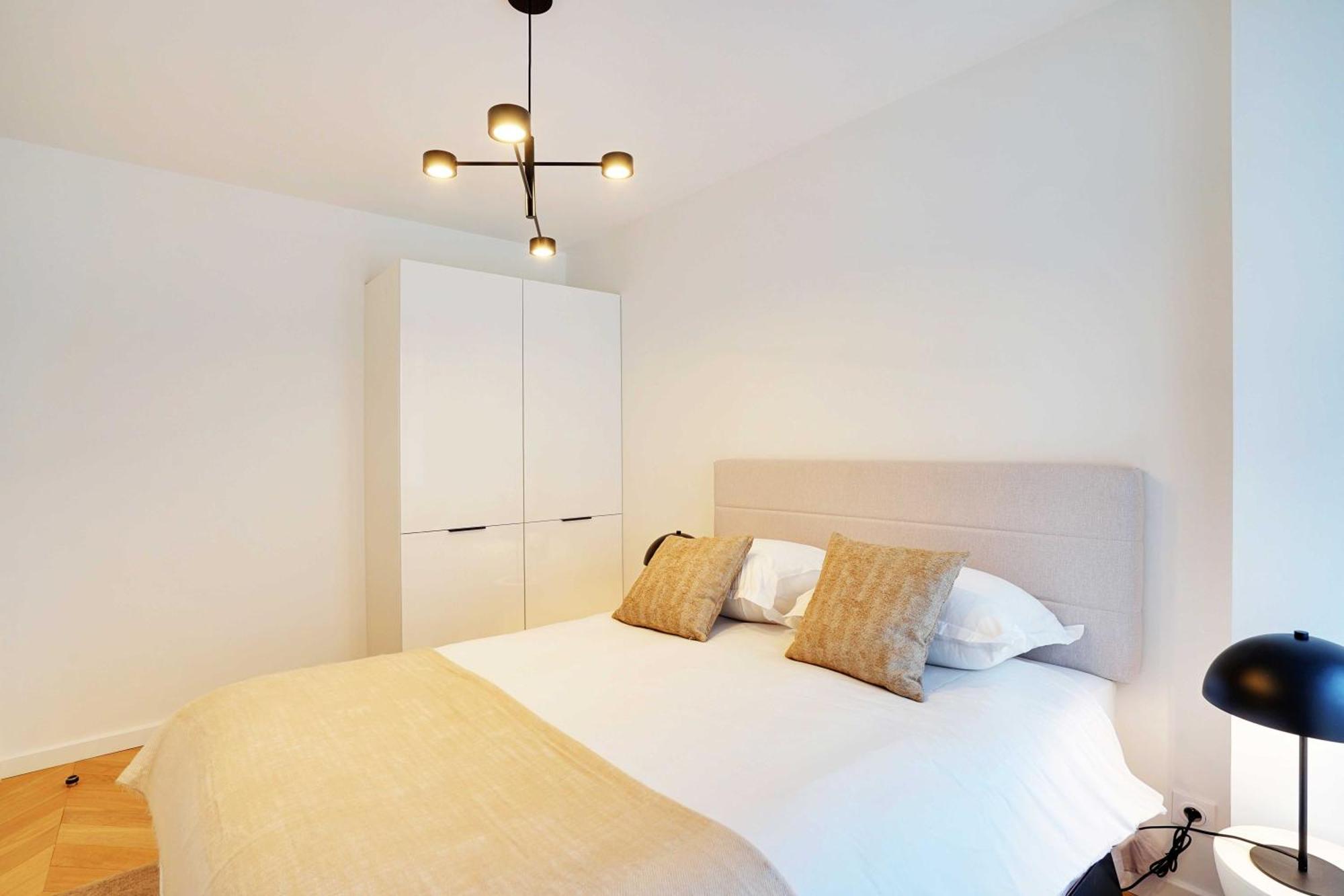 Raffinement Et Confort Dans Cette Residence A ルヴァロワ＝ペレ エクステリア 写真