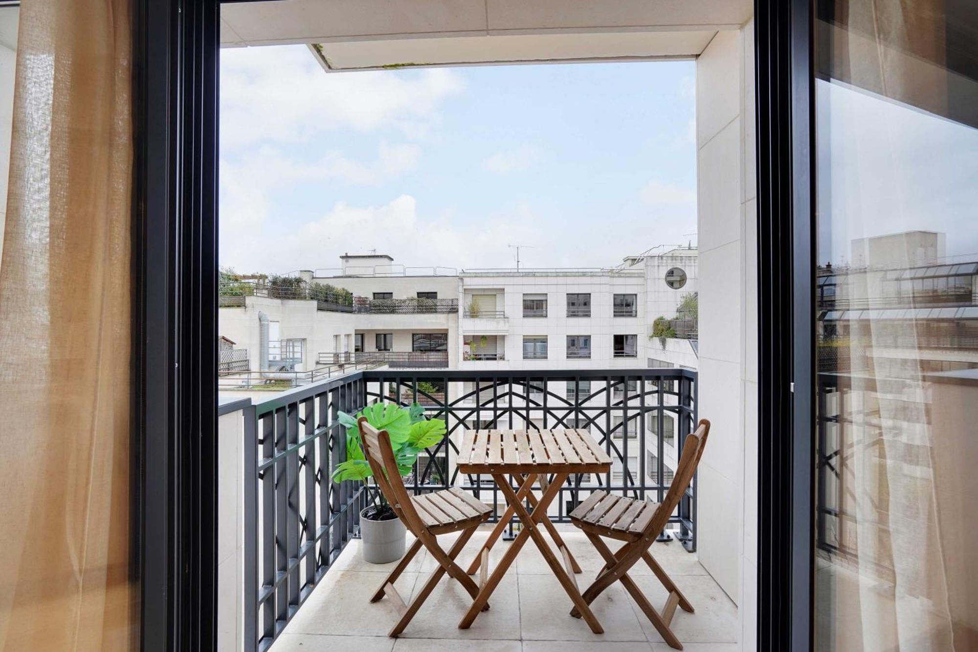Raffinement Et Confort Dans Cette Residence A ルヴァロワ＝ペレ エクステリア 写真