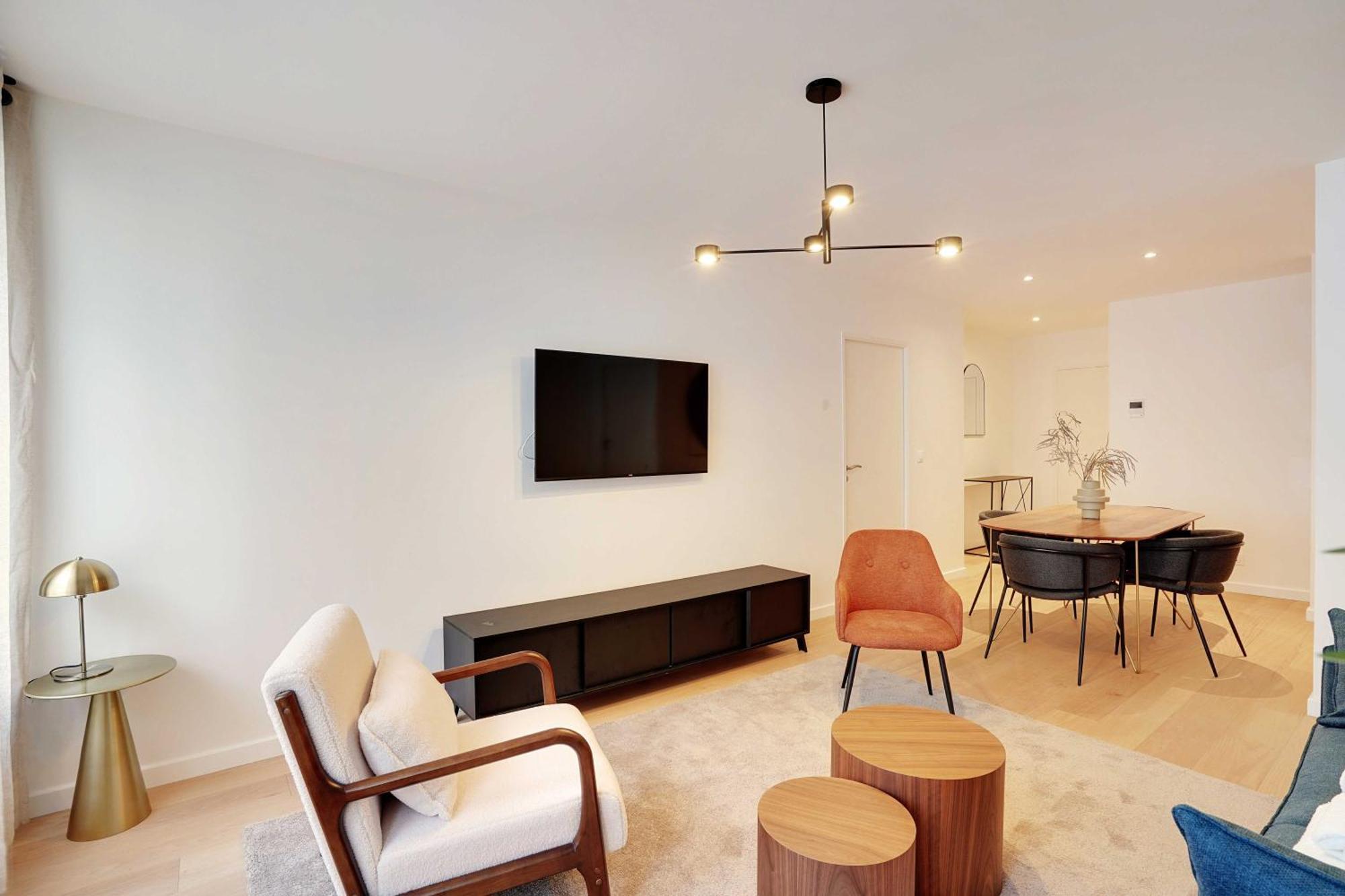 Raffinement Et Confort Dans Cette Residence A ルヴァロワ＝ペレ エクステリア 写真