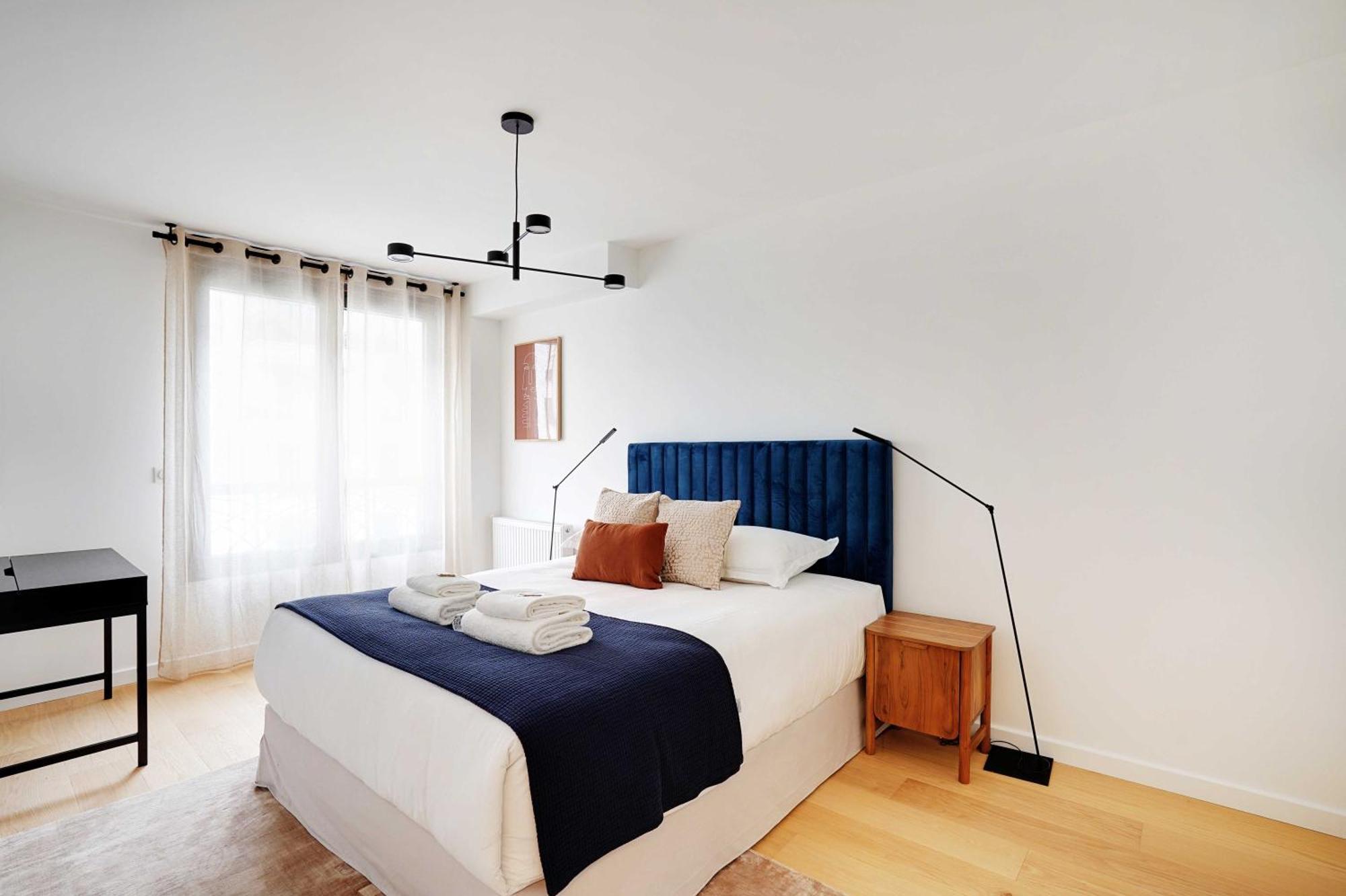 Raffinement Et Confort Dans Cette Residence A ルヴァロワ＝ペレ エクステリア 写真